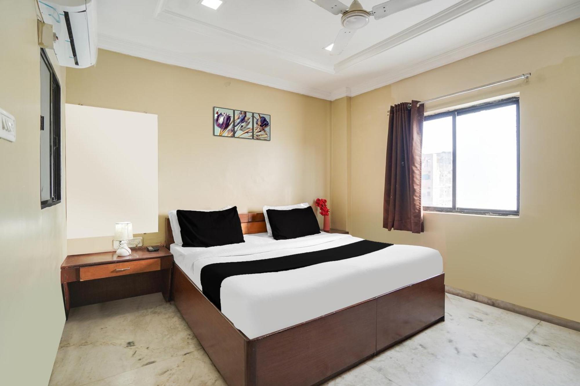 Super Hotel O Pithampur Formerly Ganga Residency Akolia 외부 사진