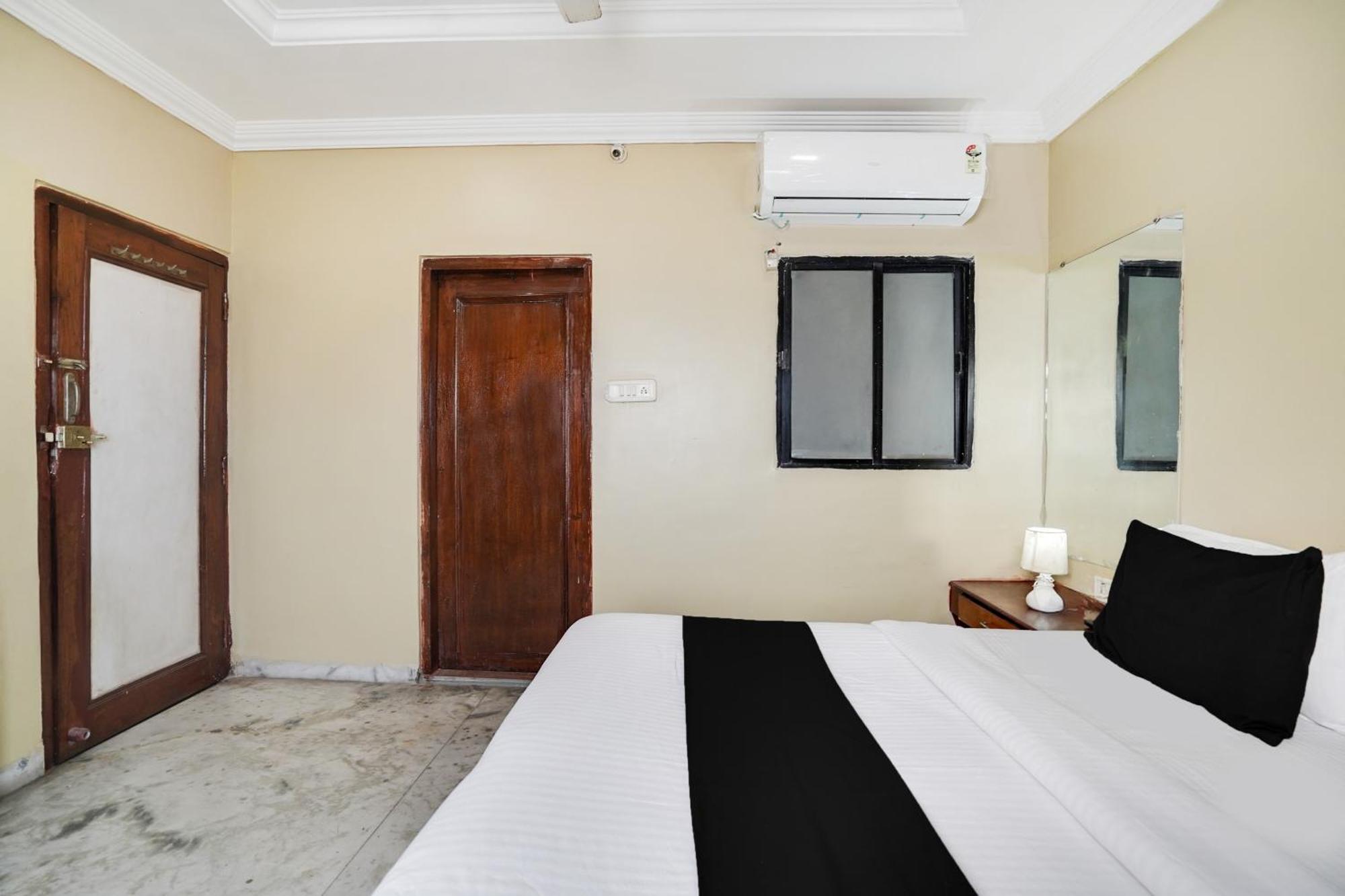 Super Hotel O Pithampur Formerly Ganga Residency Akolia 외부 사진