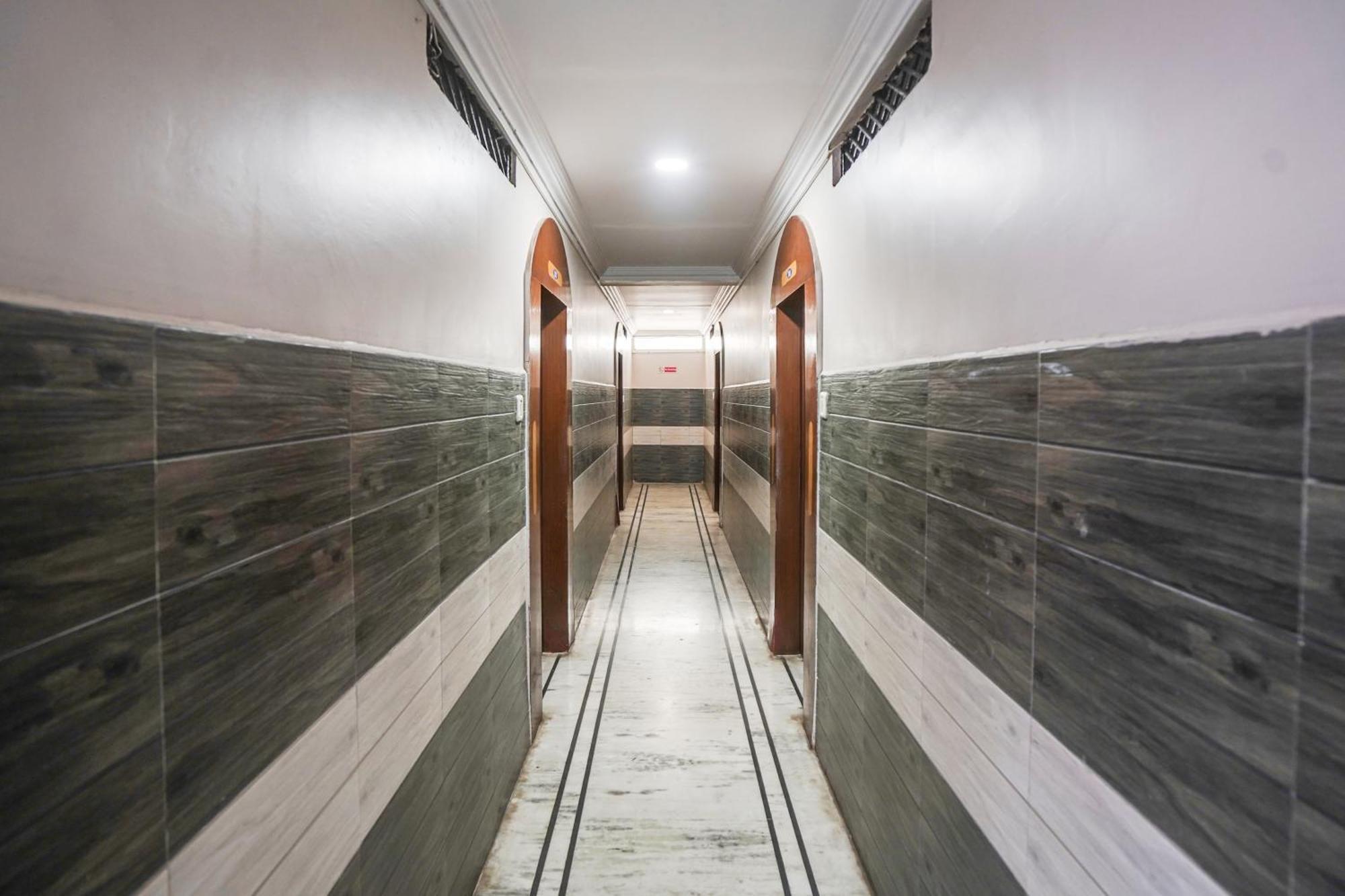 Super Hotel O Pithampur Formerly Ganga Residency Akolia 외부 사진