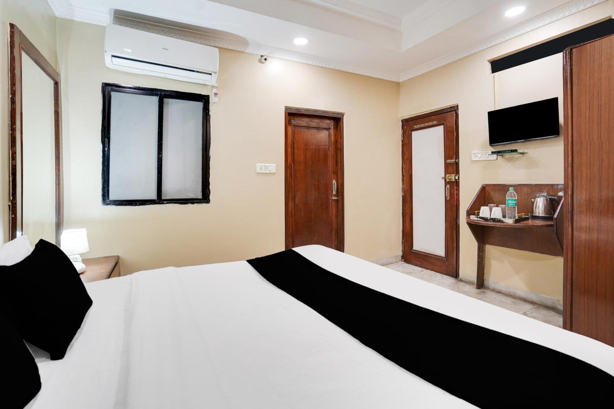 Super Hotel O Pithampur Formerly Ganga Residency Akolia 외부 사진